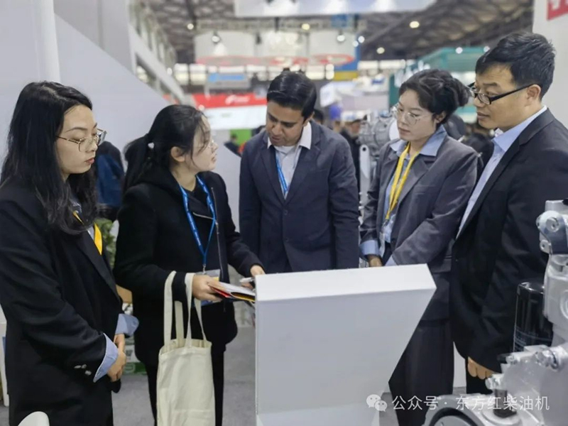 Bauma-CHINA-2024-YTO-diesel-engine-excellent-display-6